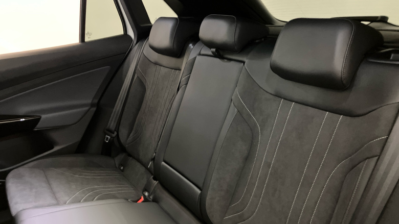 Volkswagen ID.4 210kW Black Edition Pro 77kWh 5dr Auto Electric Estate